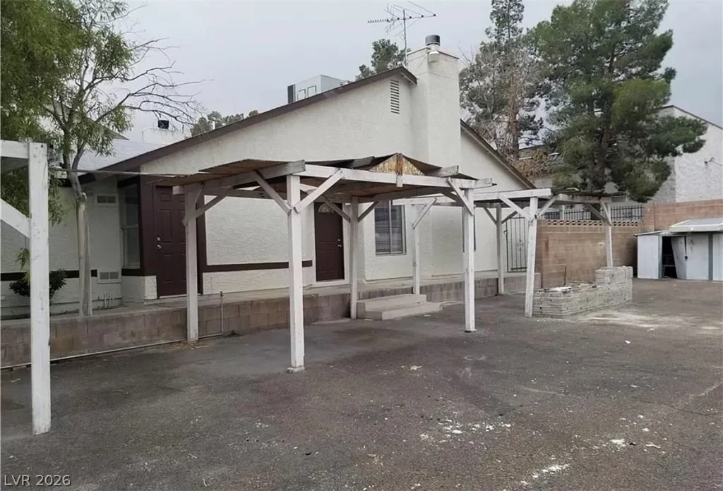 1936 ST Lawrence, Las Vegas, NV 89108