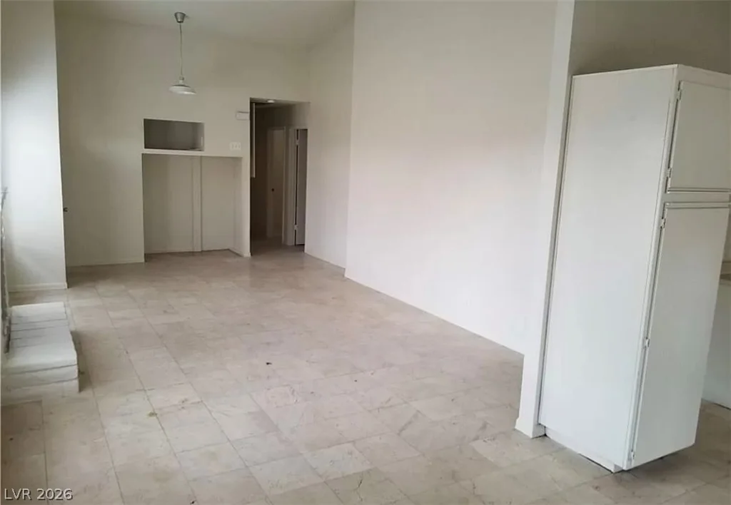 1936 ST Lawrence, Las Vegas, NV 89108