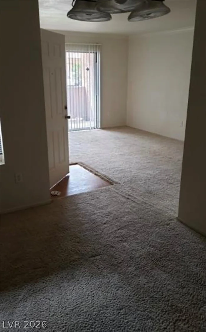 8101 Flamingo, Las Vegas, NV 89147