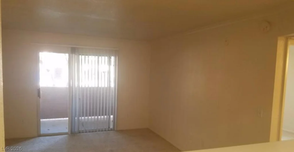 8101 Flamingo, Las Vegas, NV 89147