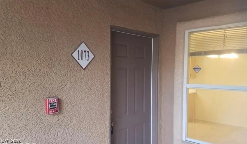 8101 Flamingo, Las Vegas, NV 89147