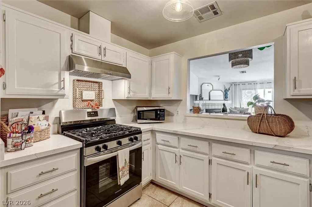 216 Yardarm, Las Vegas, NV 89145