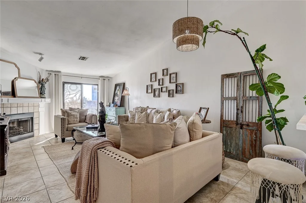 216 Yardarm, Las Vegas, NV 89145