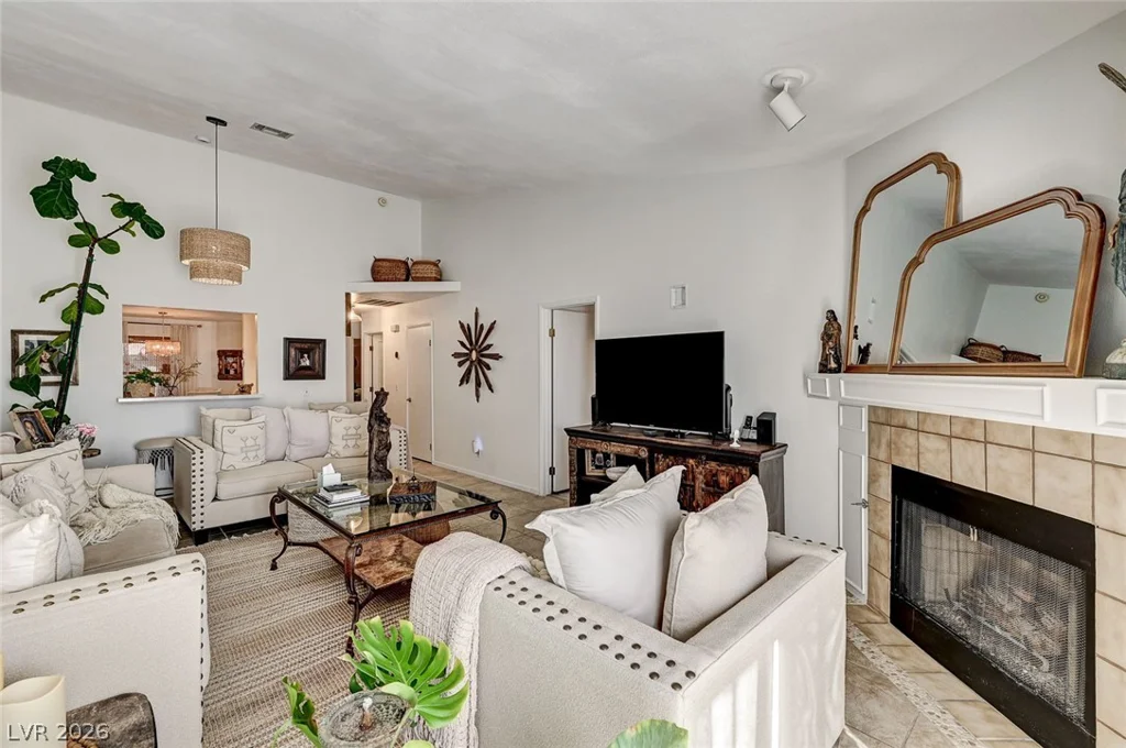 216 Yardarm, Las Vegas, NV 89145