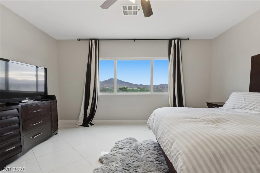 2943 Ainslie Lake, Henderson, NV 89044