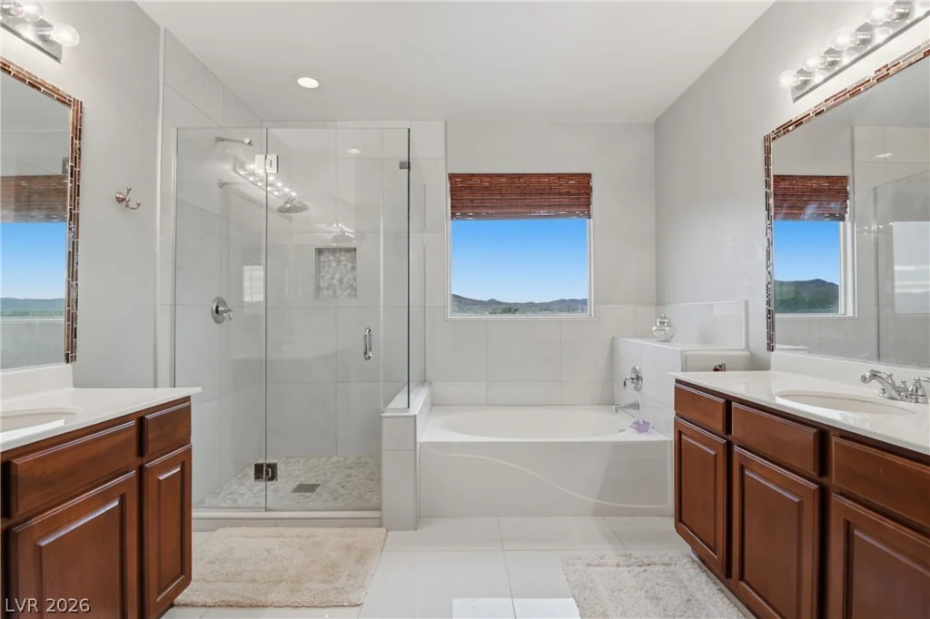 2943 Ainslie Lake, Henderson, NV 89044