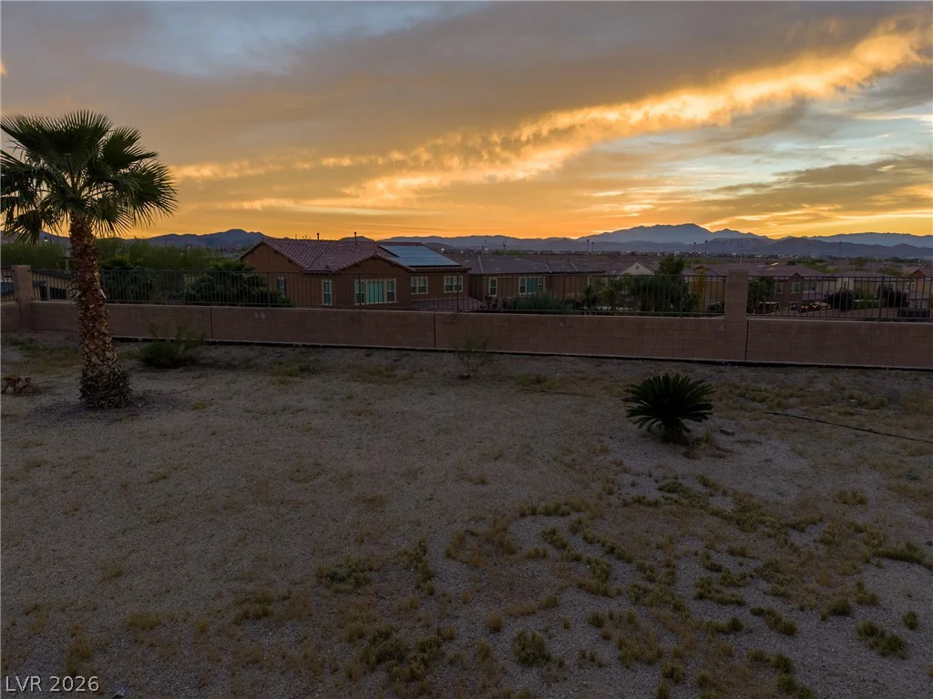 2943 Ainslie Lake, Henderson, NV 89044