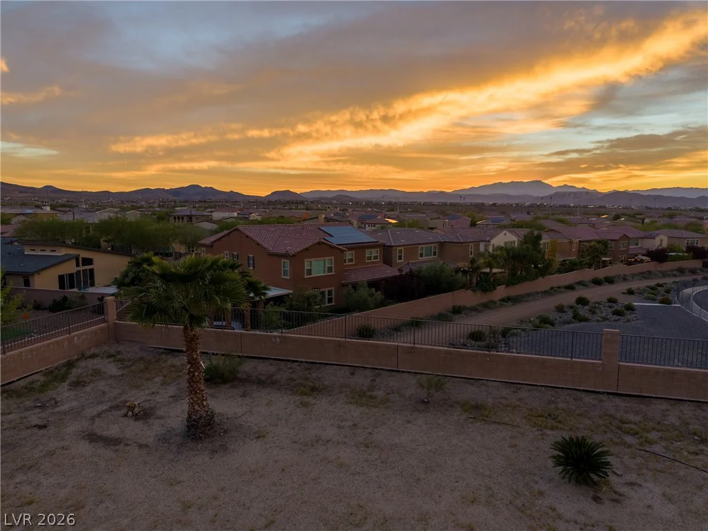 2943 Ainslie Lake, Henderson, NV 89044