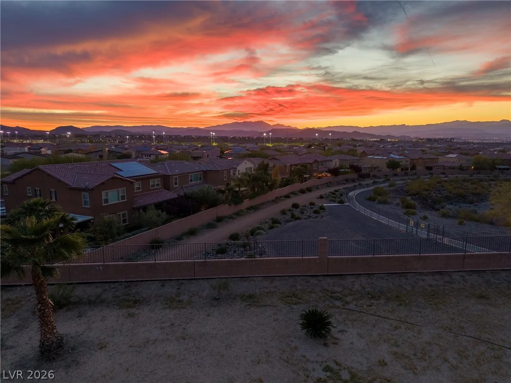 2943 Ainslie Lake, Henderson, NV 89044