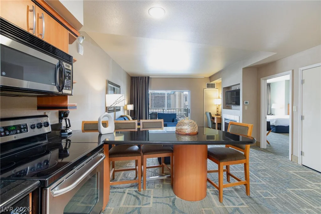 211 Flamingo, Las Vegas, NV 89169