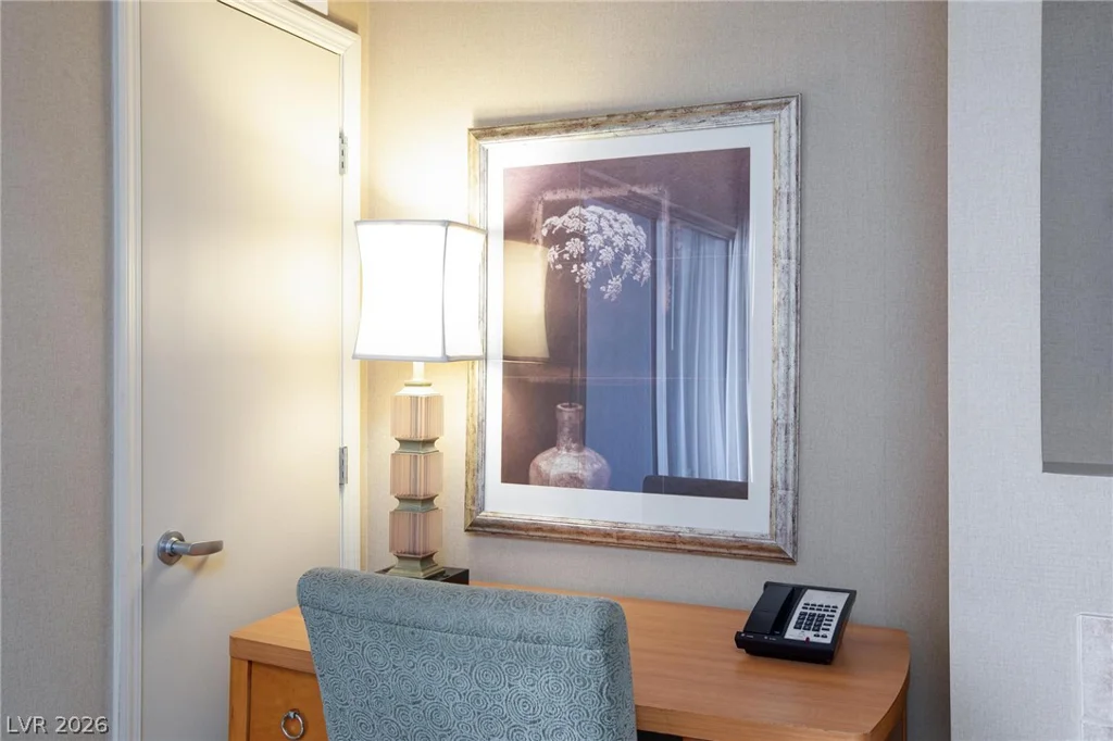 211 Flamingo, Las Vegas, NV 89169