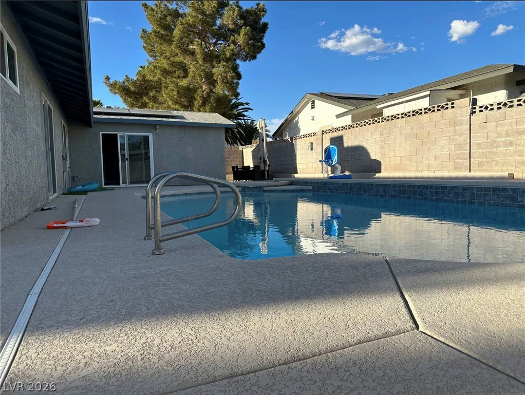 2412 Vista Colina, Henderson, NV 89014