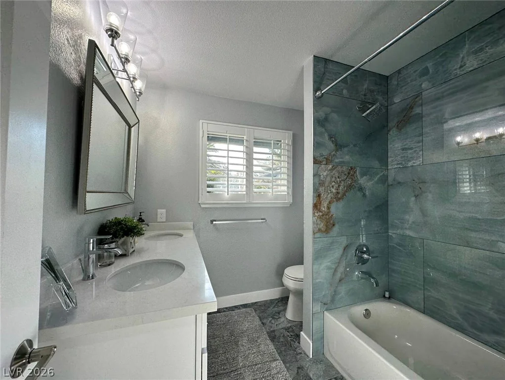 2412 Vista Colina, Henderson, NV 89014