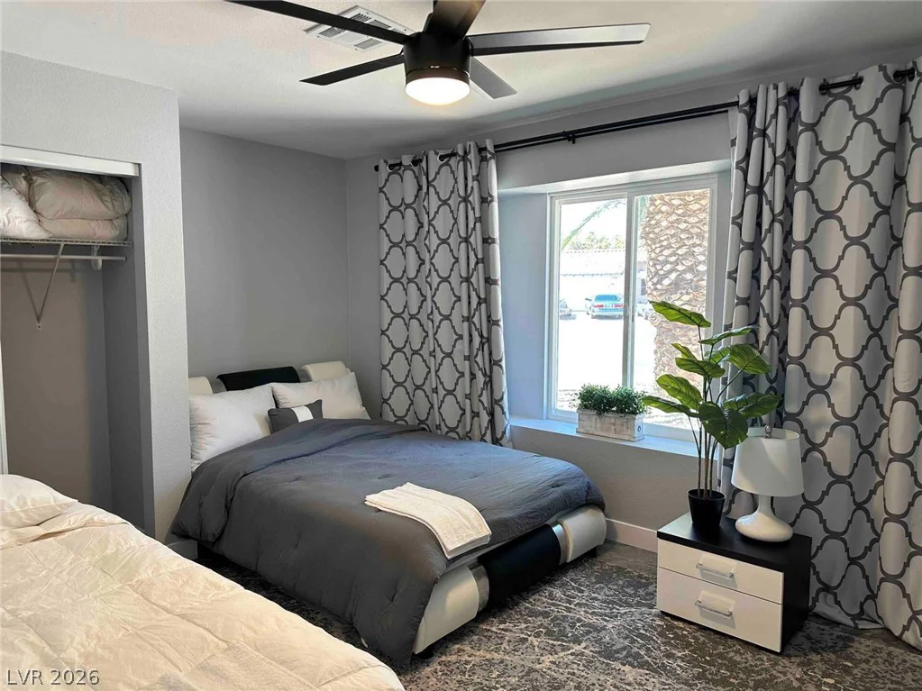 2412 Vista Colina, Henderson, NV 89014