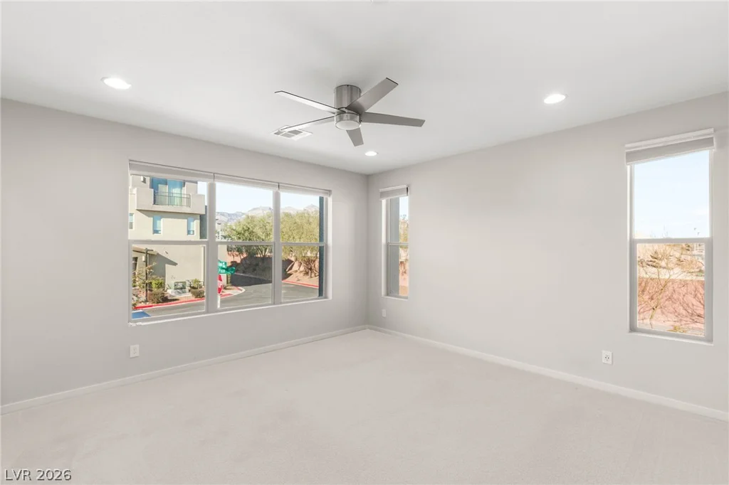 1246 Bow Peak, Las Vegas, NV 89135