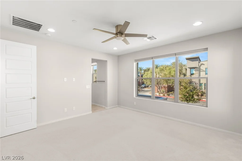 1246 Bow Peak, Las Vegas, NV 89135