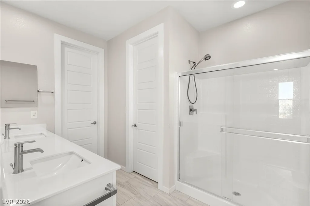 1246 Bow Peak, Las Vegas, NV 89135