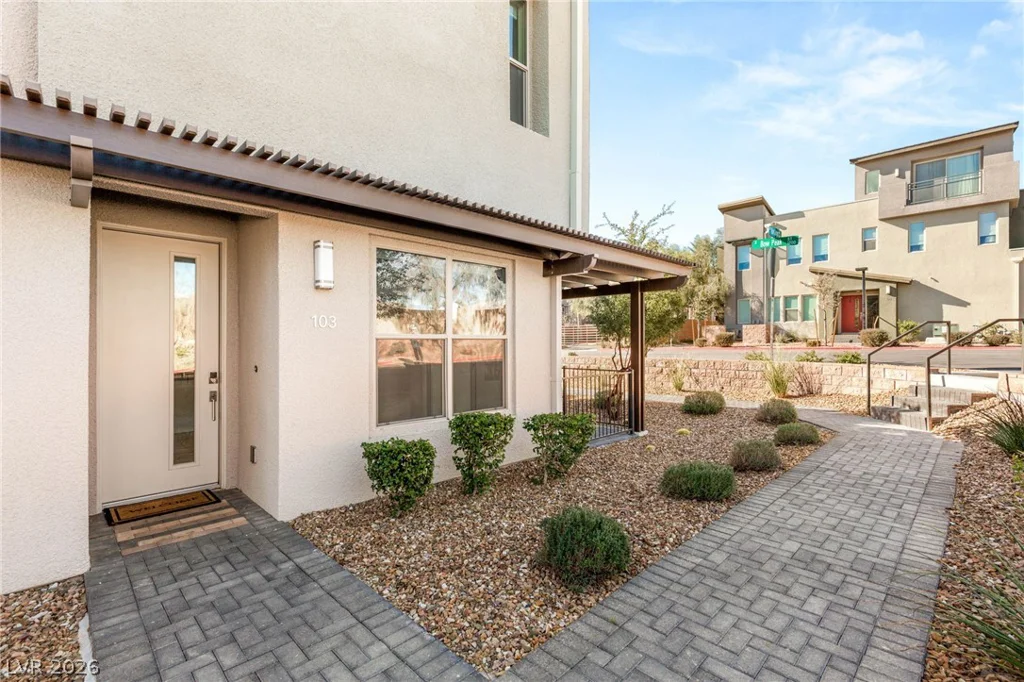 1246 Bow Peak, Las Vegas, NV 89135