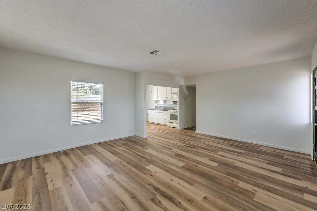 10 California, Henderson, NV 89015