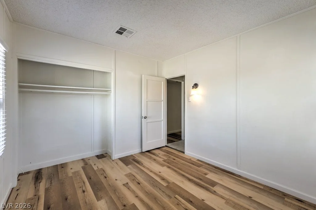 10 California, Henderson, NV 89015