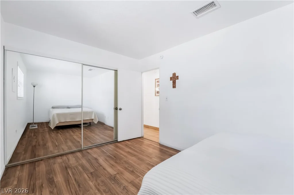 4971 Orinda, Las Vegas, NV 89120