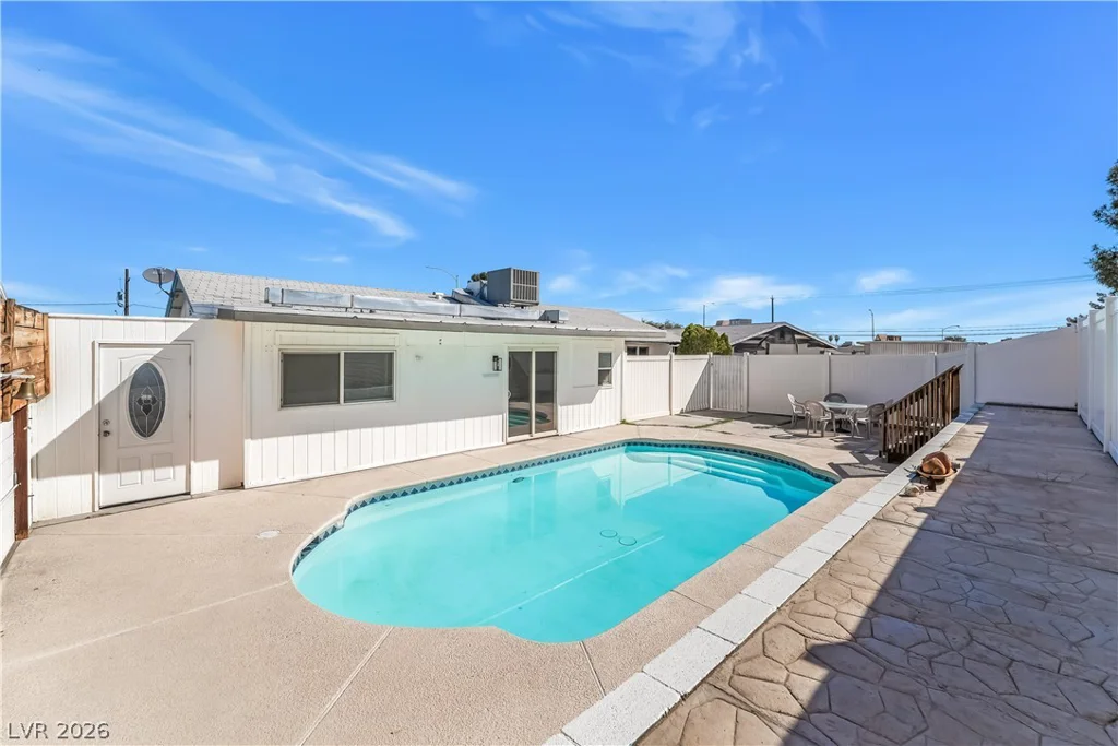 4971 Orinda, Las Vegas, NV 89120