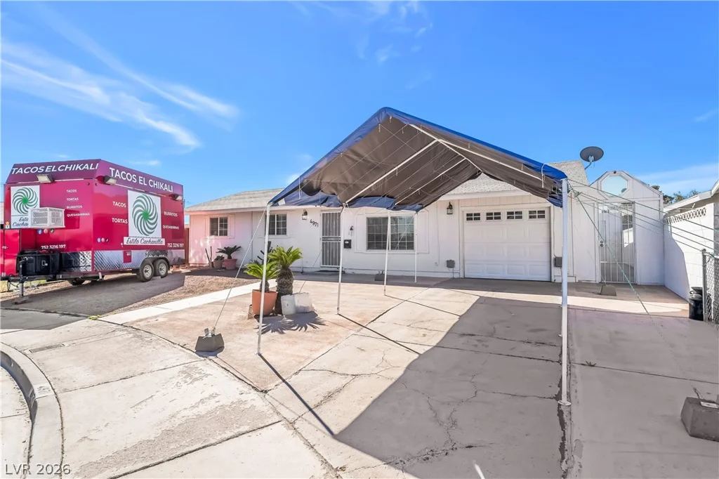 4971 Orinda, Las Vegas, NV 89120