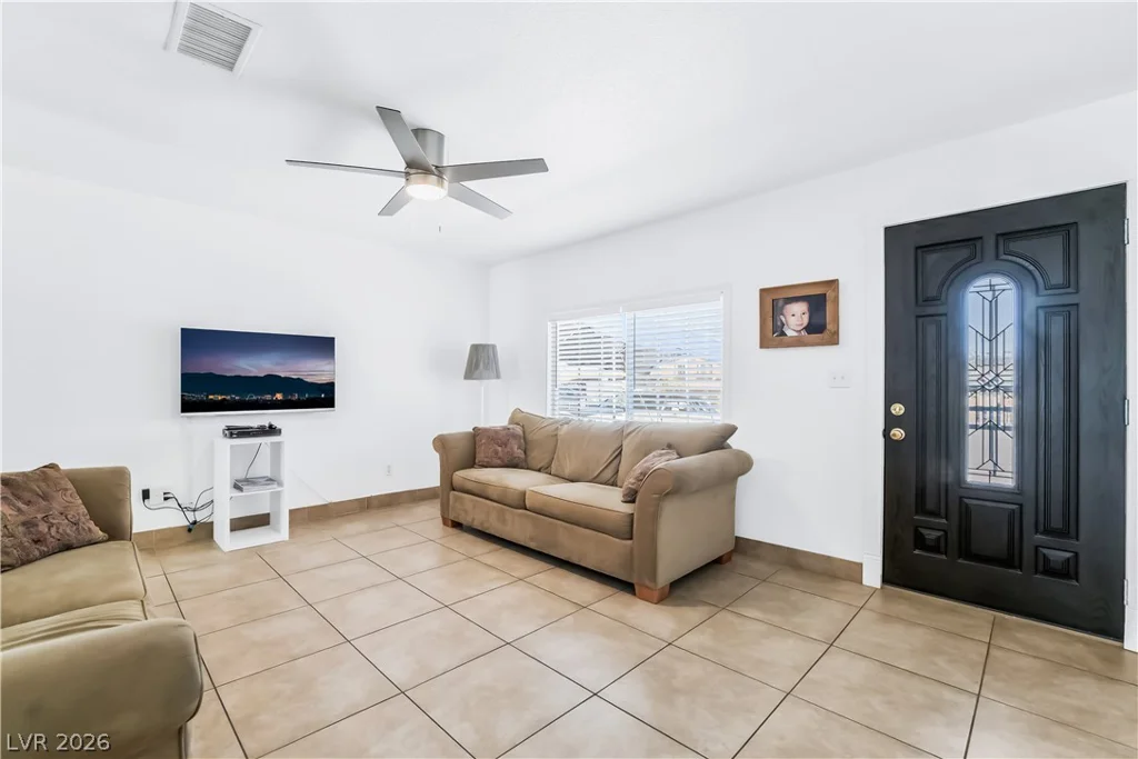 4971 Orinda, Las Vegas, NV 89120