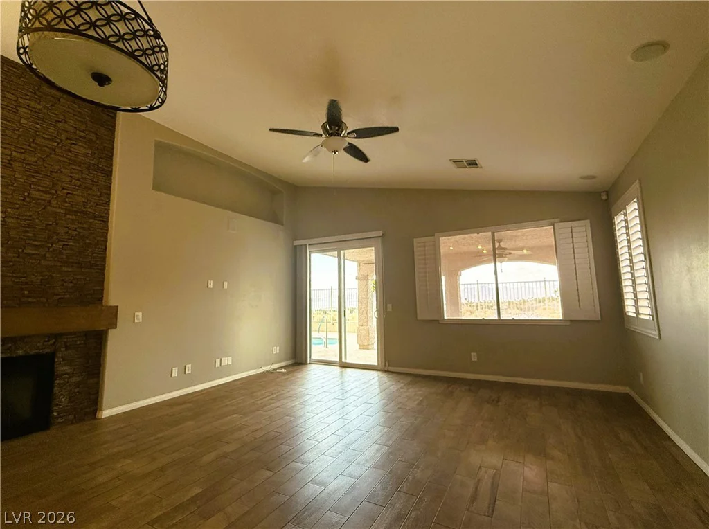 708 Leicester, Henderson, NV 89002