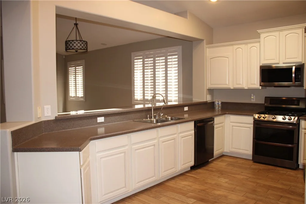 708 Leicester, Henderson, NV 89002