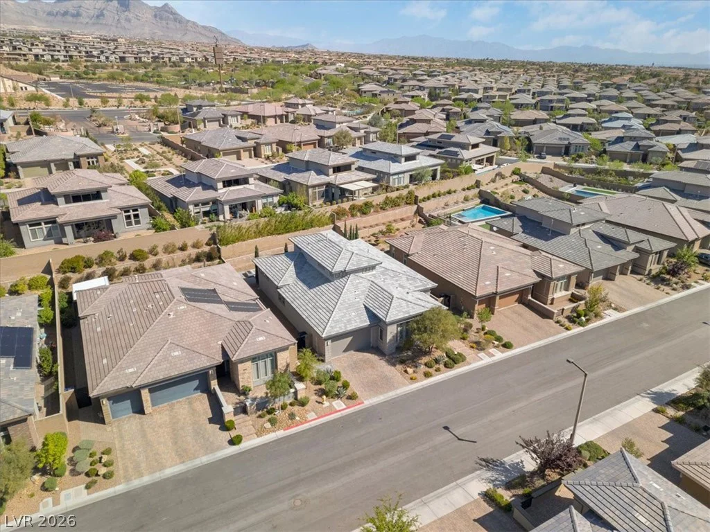 12374 Skyracer, Las Vegas, NV 89138