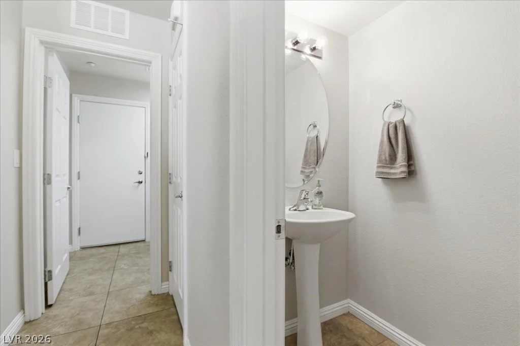 10011 Diamond Summit, Las Vegas, NV 89183