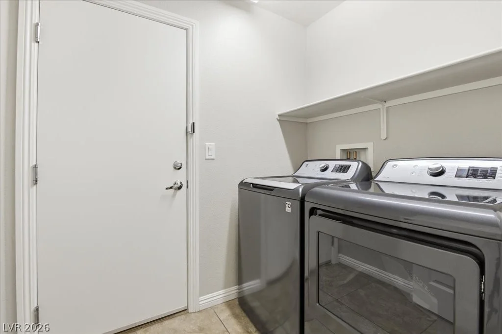 10011 Diamond Summit, Las Vegas, NV 89183