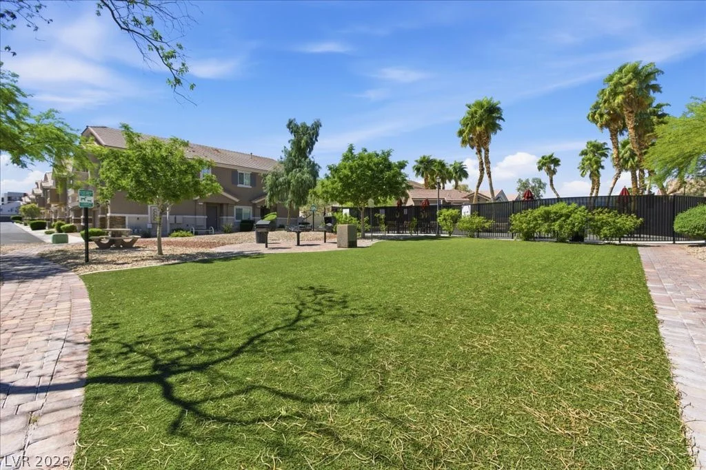 10011 Diamond Summit, Las Vegas, NV 89183