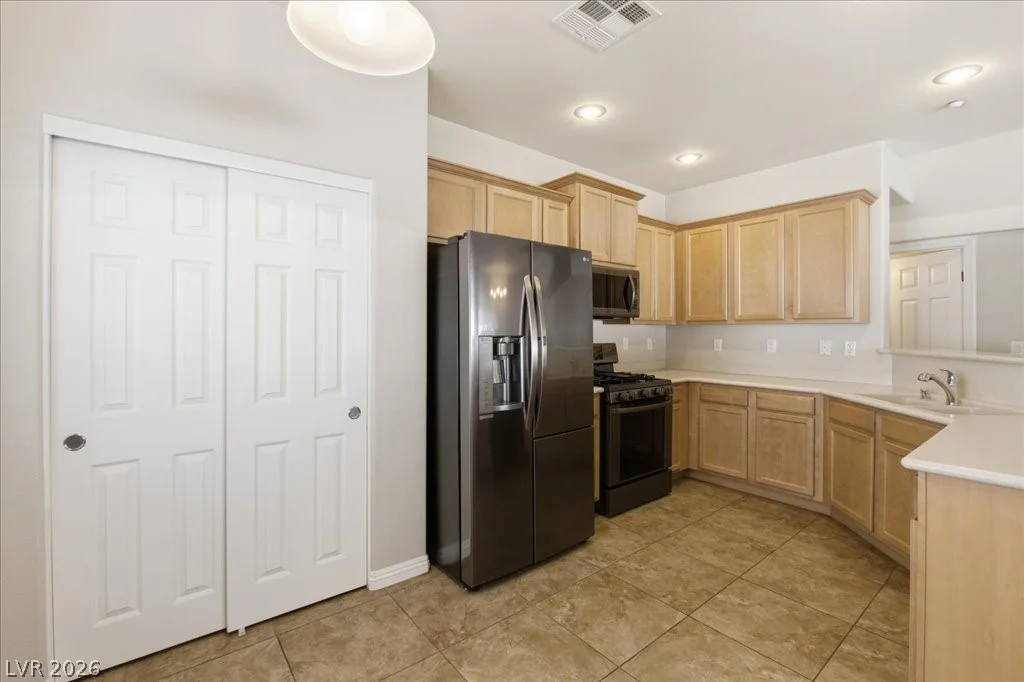 10011 Diamond Summit, Las Vegas, NV 89183