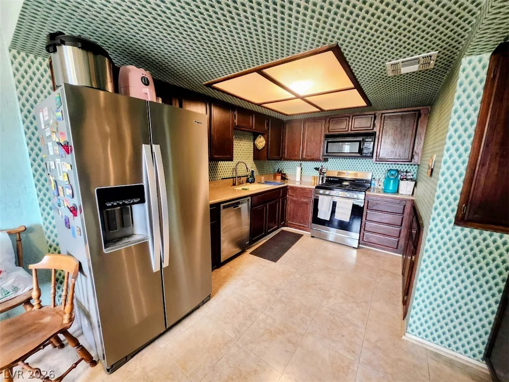 3954 Delos, Las Vegas, NV 89103