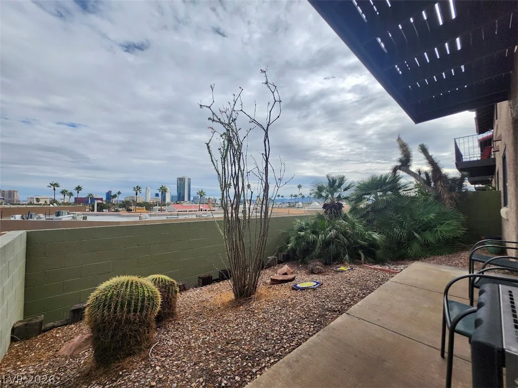 3954 Delos, Las Vegas, NV 89103