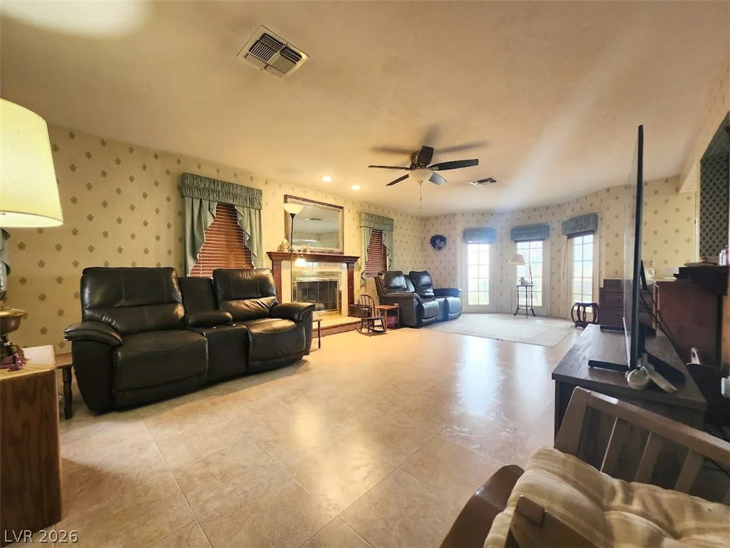 3954 Delos, Las Vegas, NV 89103