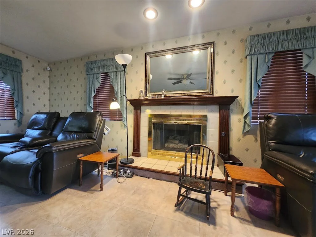 3954 Delos, Las Vegas, NV 89103