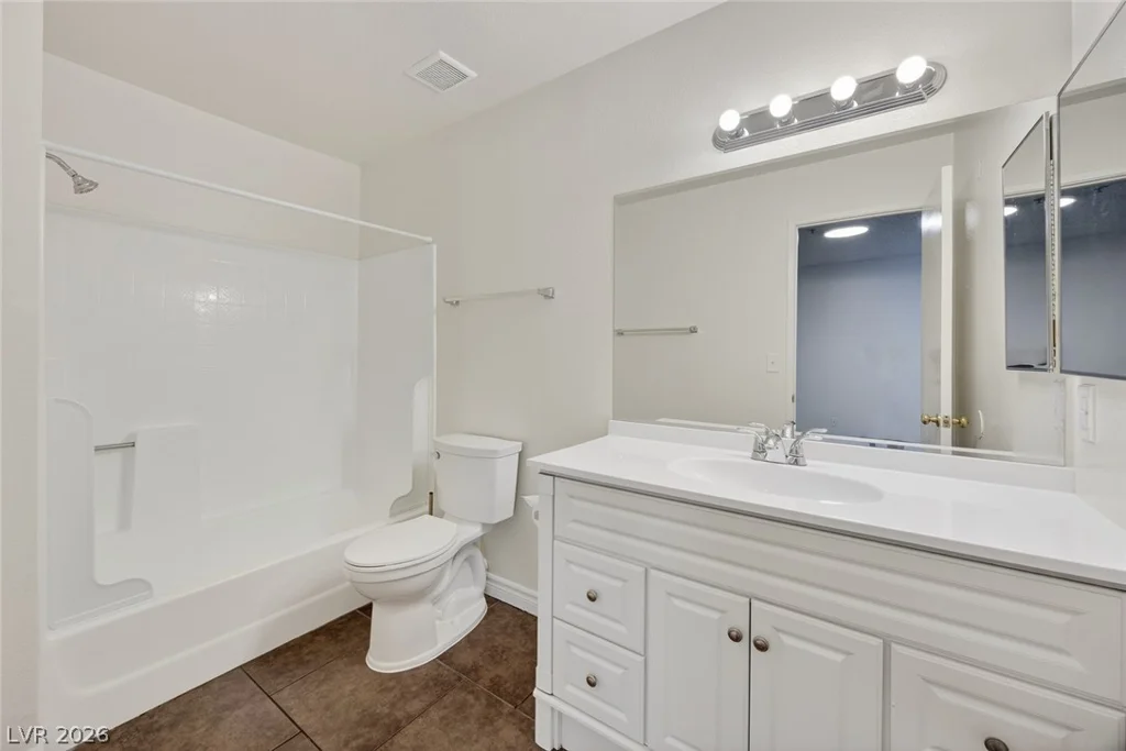 2121 Blue Breeze, Las Vegas, NV 89128
