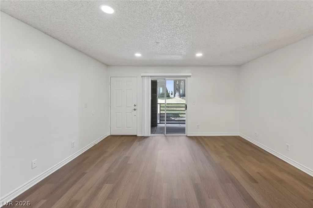 2121 Blue Breeze, Las Vegas, NV 89128