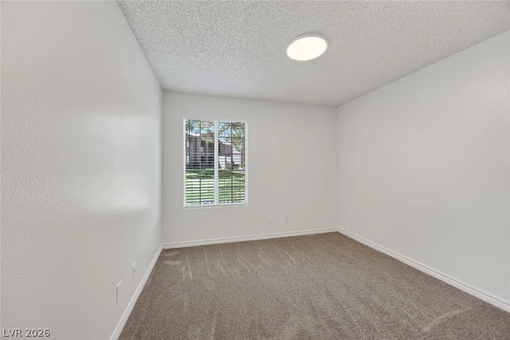2121 Blue Breeze, Las Vegas, NV 89128