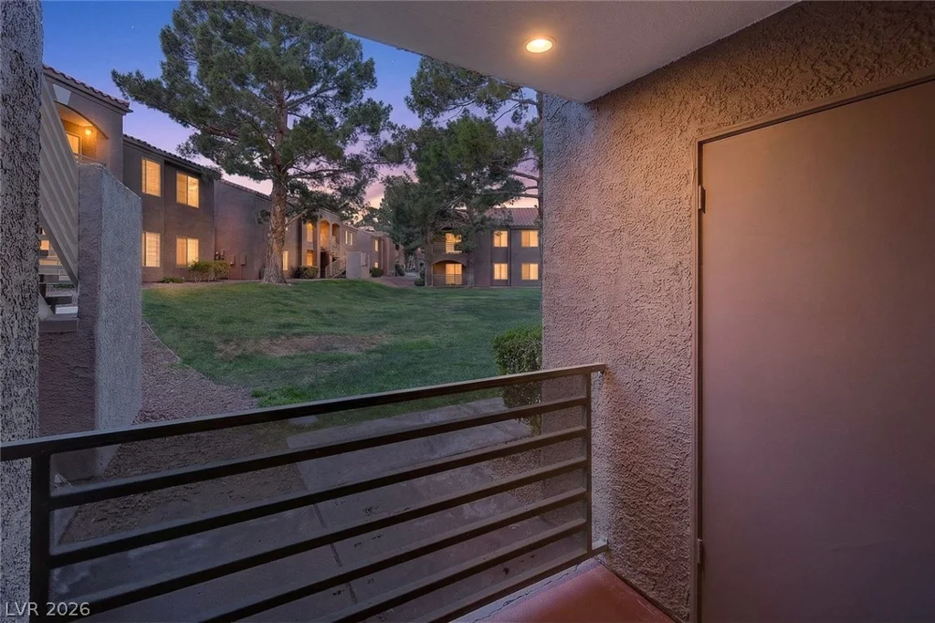 2121 Blue Breeze, Las Vegas, NV 89128