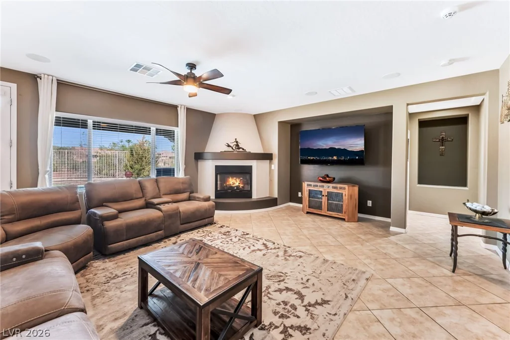8113 Bay Dunes, Las Vegas, NV 89131