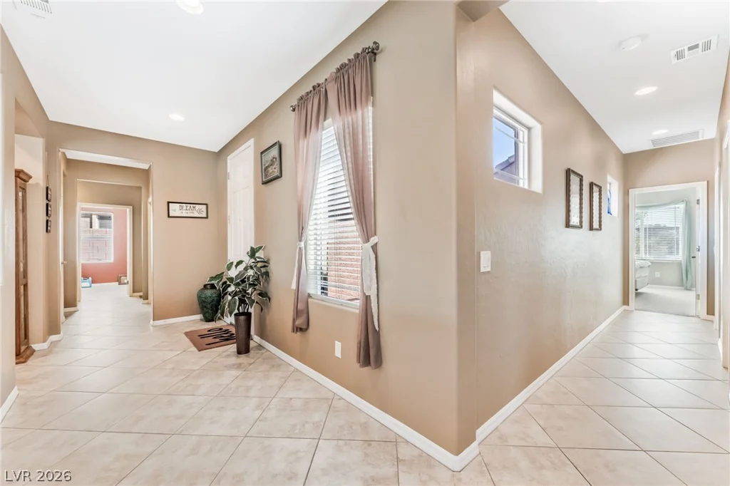 8113 Bay Dunes, Las Vegas, NV 89131