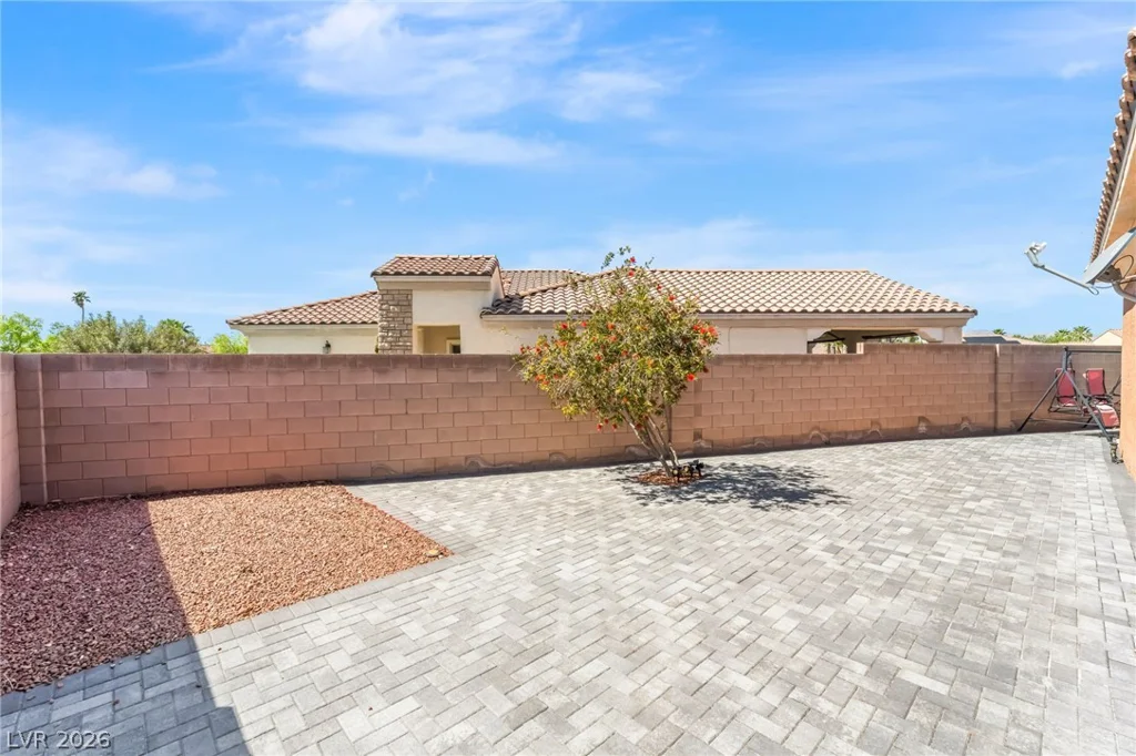 8113 Bay Dunes, Las Vegas, NV 89131