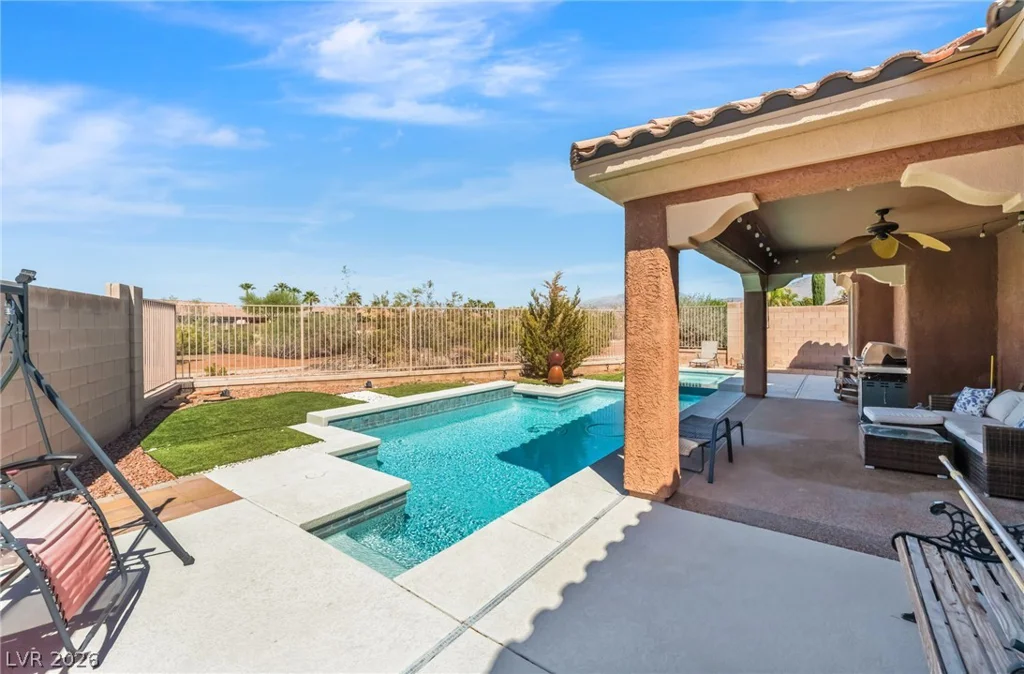 8113 Bay Dunes, Las Vegas, NV 89131