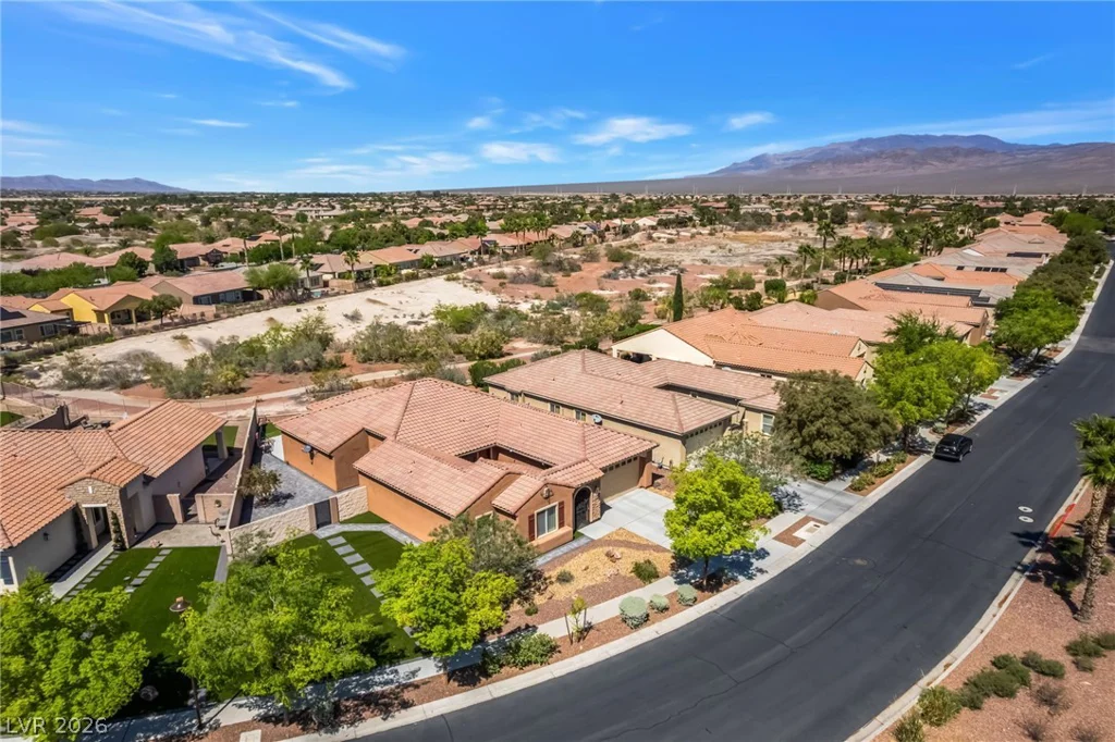 8113 Bay Dunes, Las Vegas, NV 89131