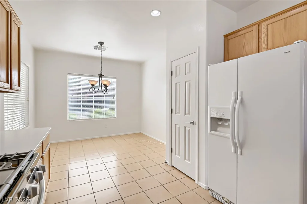 2141 Sawtooth Mountain, Henderson, NV 89044