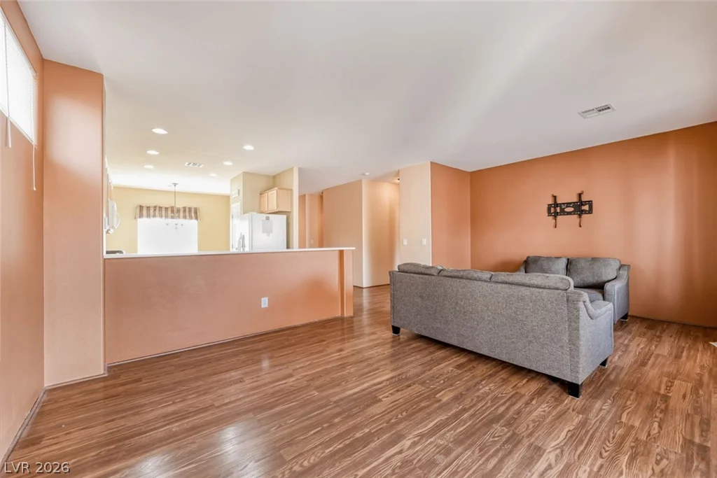 2141 Sawtooth Mountain, Henderson, NV 89044